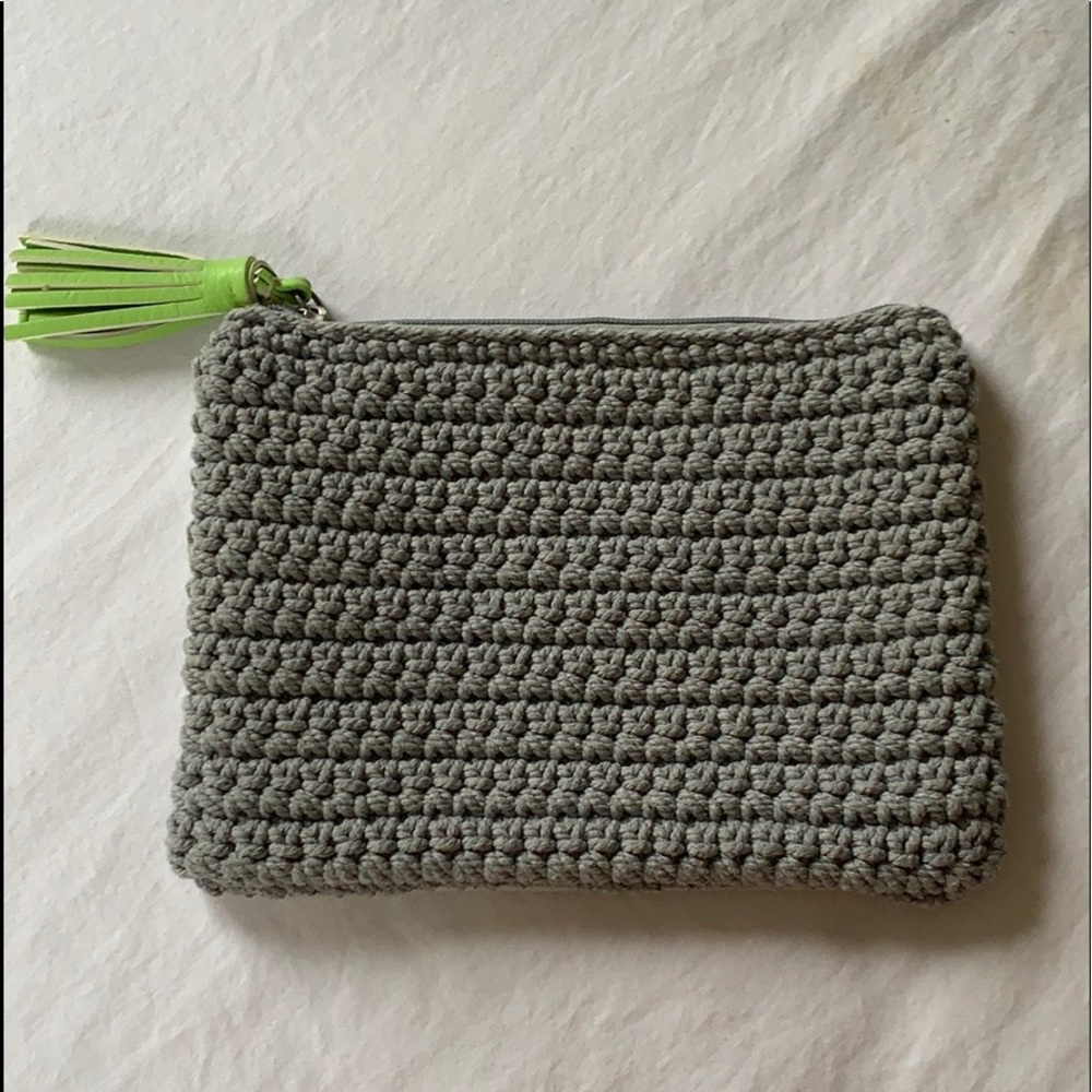 Cute Aerie pouch bag